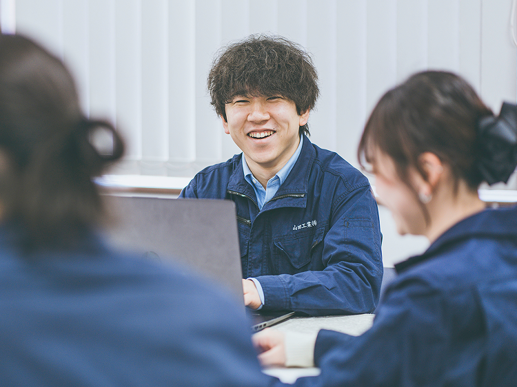 設計開発 開発部 K.K.